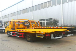 张家口附近拖车救援搭电